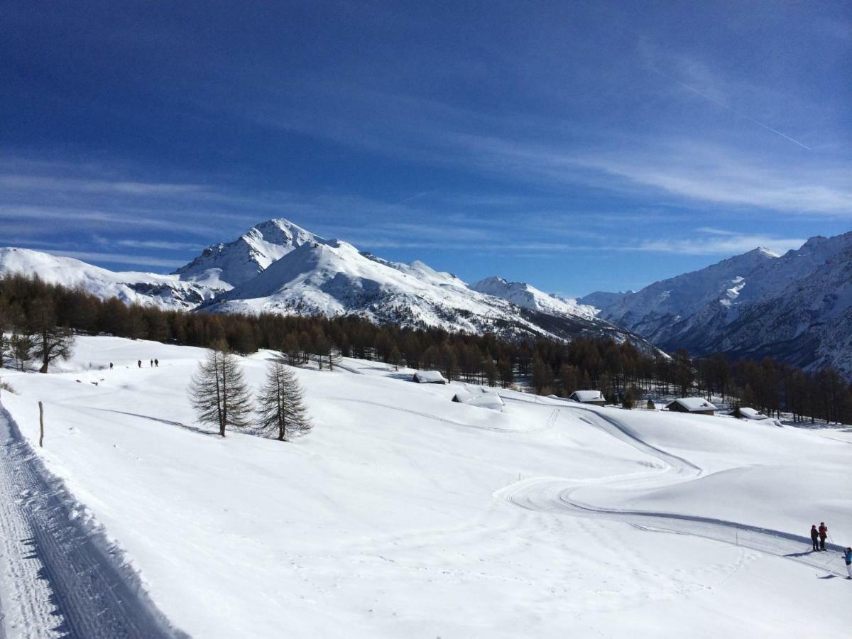 Royal Apartman Colle Colle Sestriere Kültér fotó